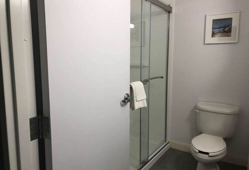 فندق Hampton Inn Youngstown North