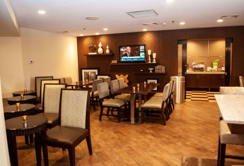 호텔 Hampton Inn Terre Haute