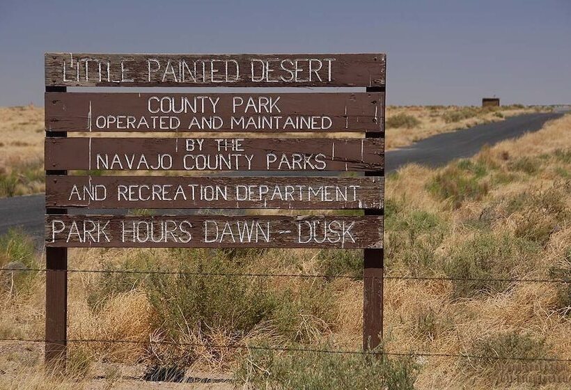 בית מלון כפרי Heritage Inn