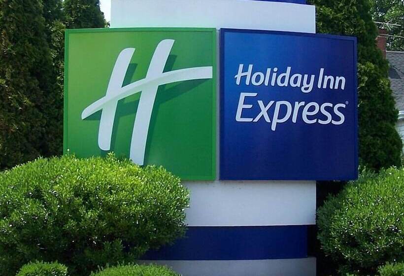 فندق Holiday Inn Express   New Albany