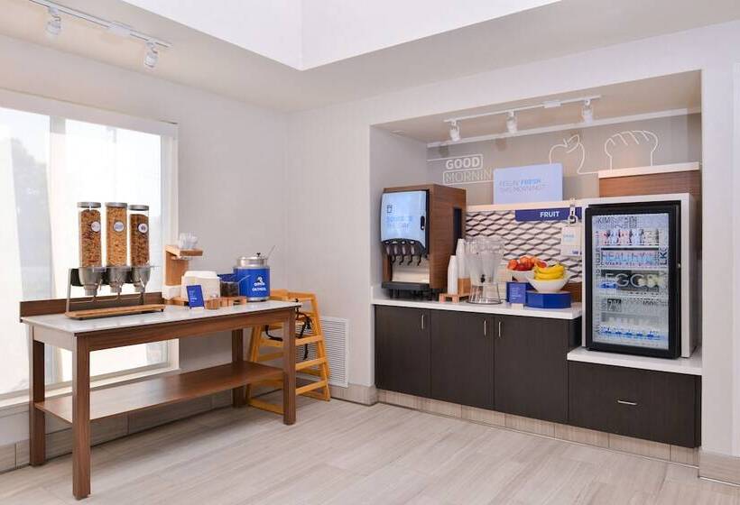 فندق Holiday Inn Express Stockton Southeast, An Ihg