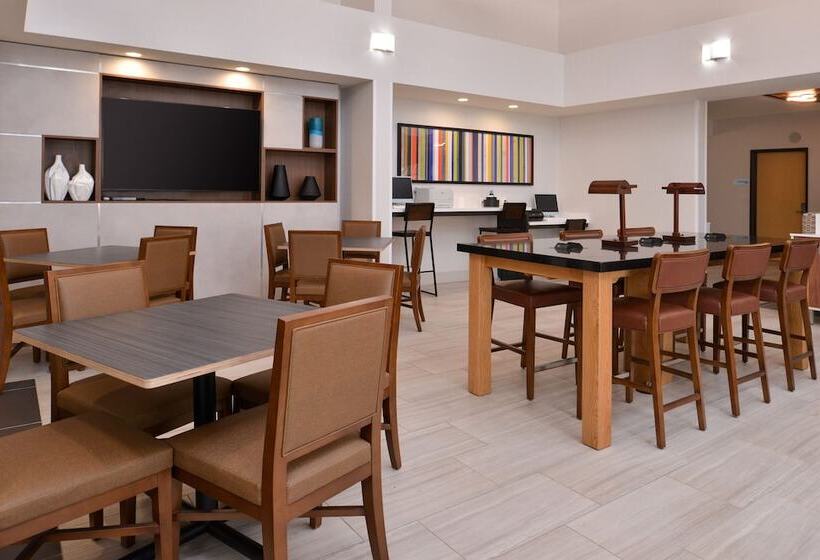 فندق Holiday Inn Express Stockton Southeast, An Ihg