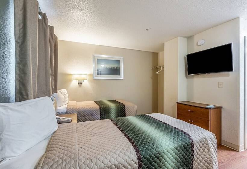 فندق Hometowne Studios By Red Roof Atlanta   Chamblee