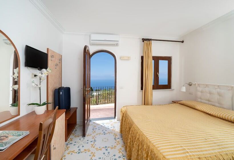 فندق Il Girasole