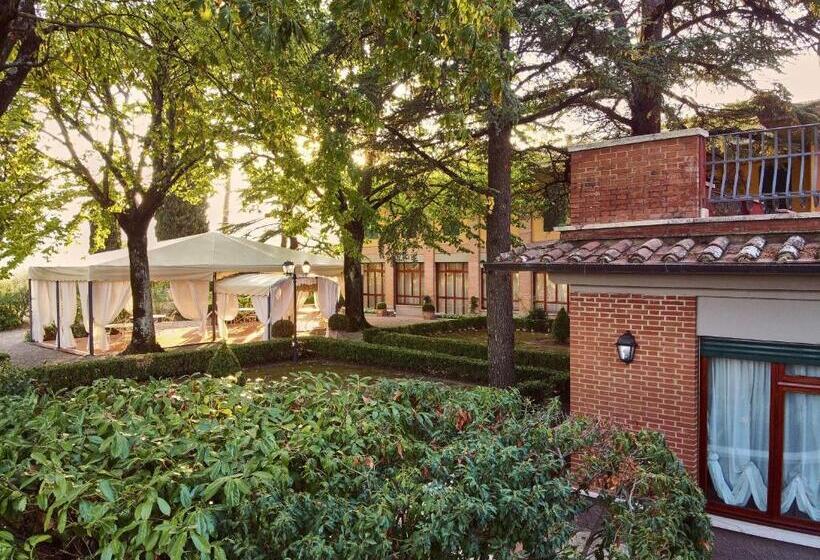 فندق Villa Il Patriarca