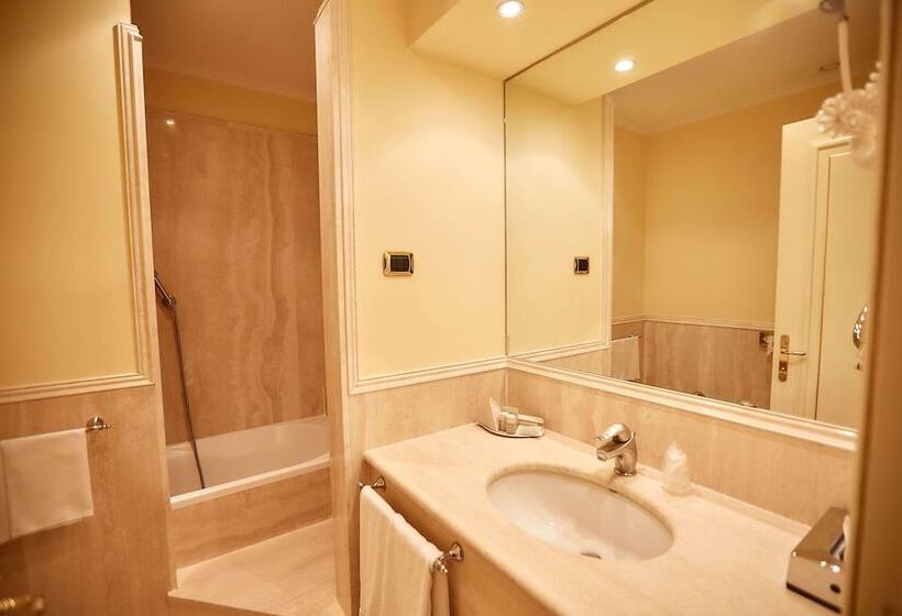 فندق Villa Il Patriarca