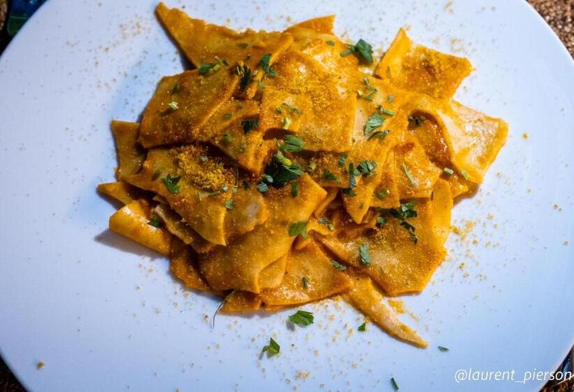 בית מלון כפרי Il Querceto