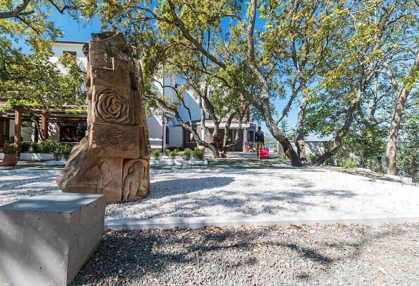 בית מלון כפרי Il Querceto