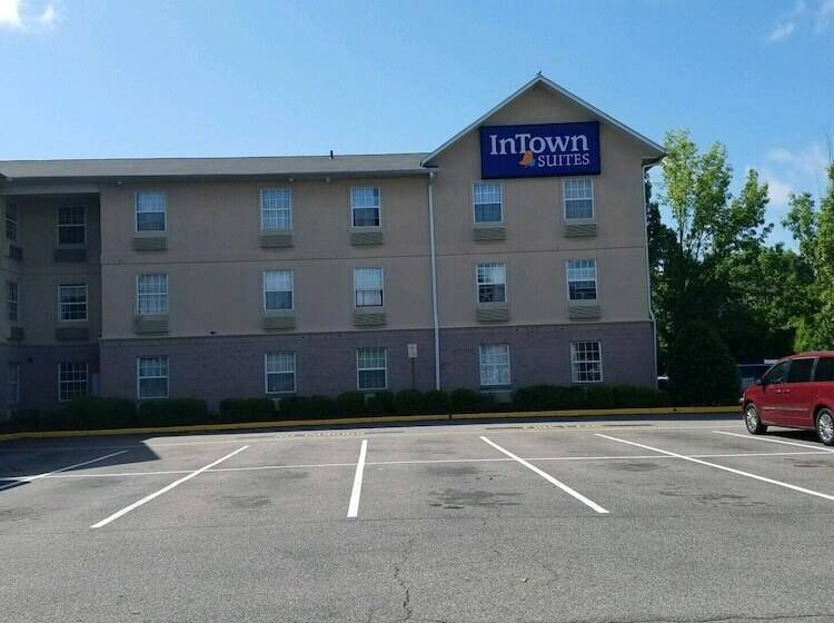 هتل Intown Suites Extended Stay Chesapeake Va   Battlefield Blvd