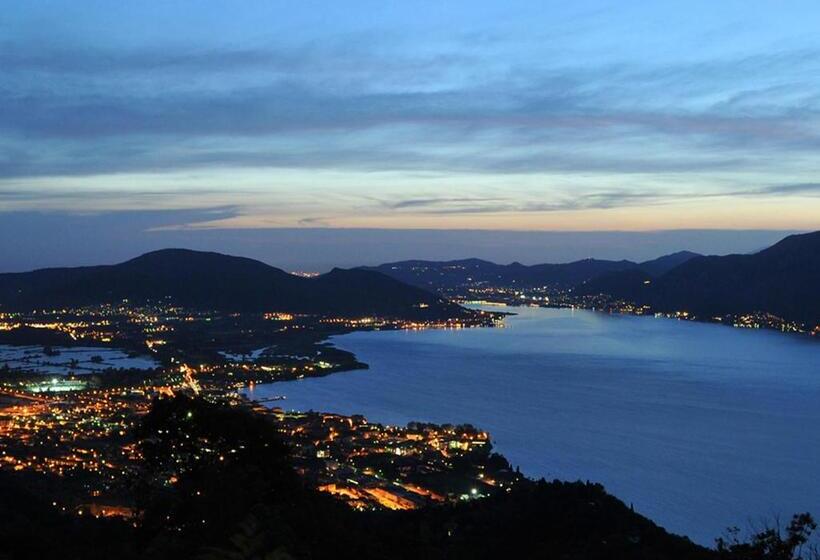 فندق Iseo Lago