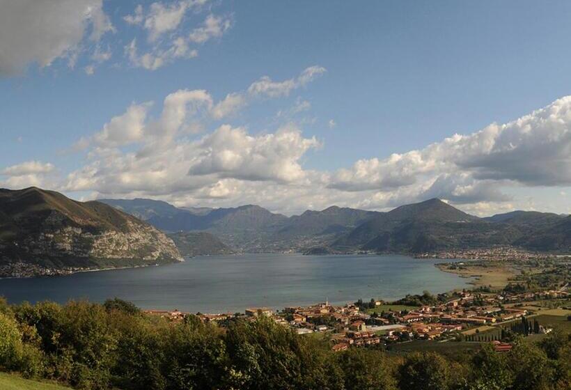 فندق Iseo Lago
