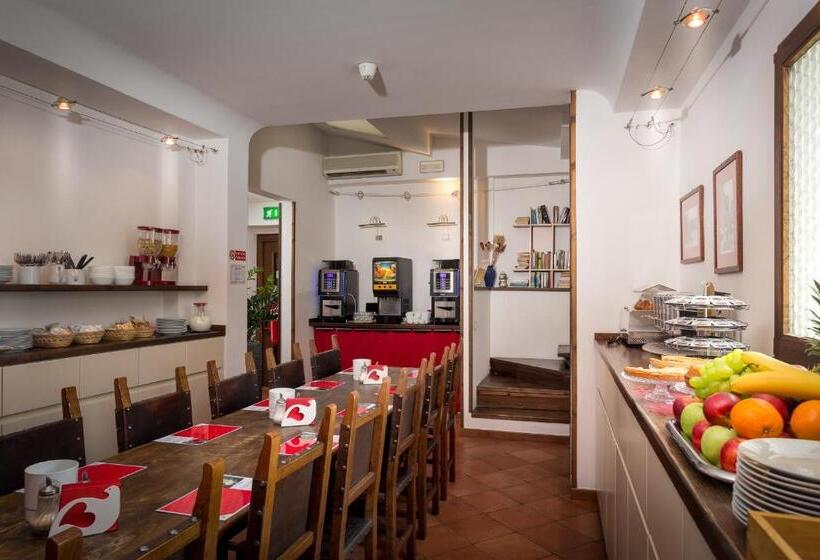 فندق Kursaal & Ausonia