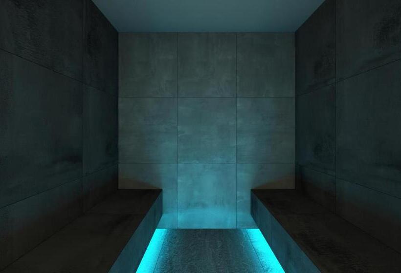 בית מלון כפרי Ladurner