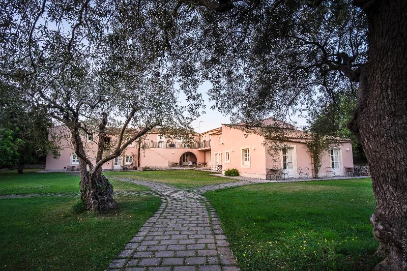 호텔 Masseria Degli Ulivi   Noto
