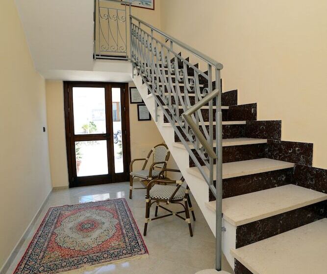 هتل Mira Spiaggia