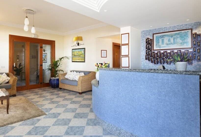 هتل Mira Spiaggia