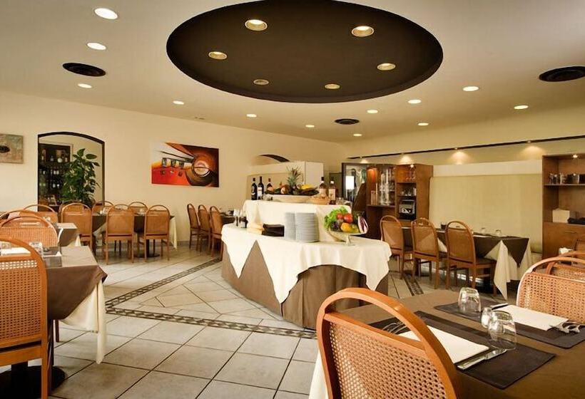 בית מלון כפרי Montebello