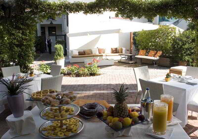 Park Hotel Ai Pini & Restaurant Ai Pini