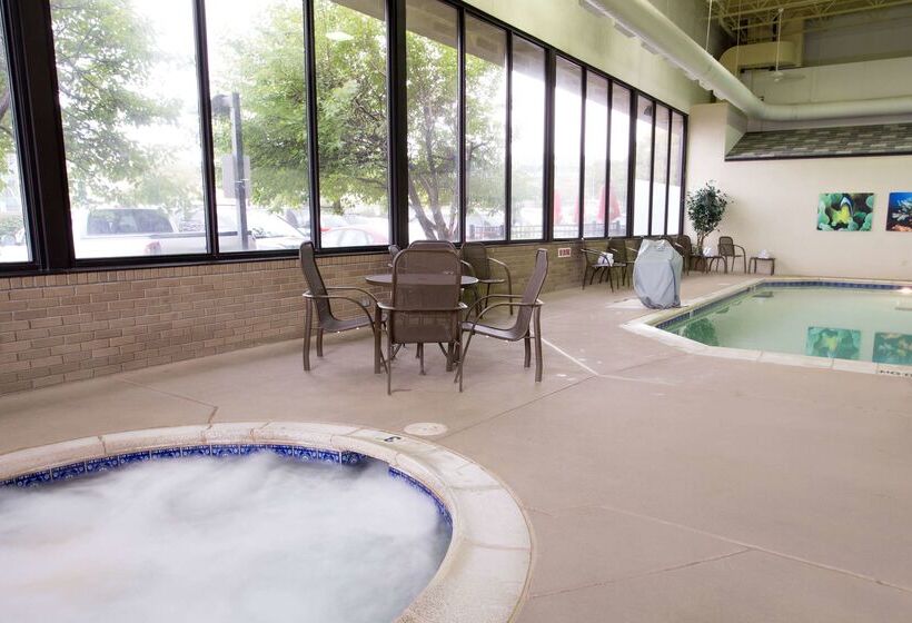 فندق Pear Tree Inn St. Louis Near Union Station