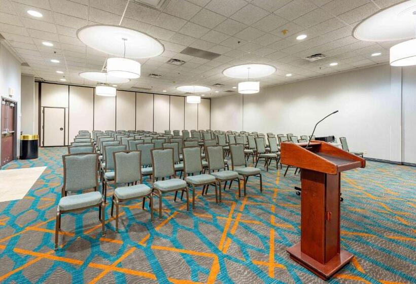 فندق Pear Tree Inn St. Louis Near Union Station