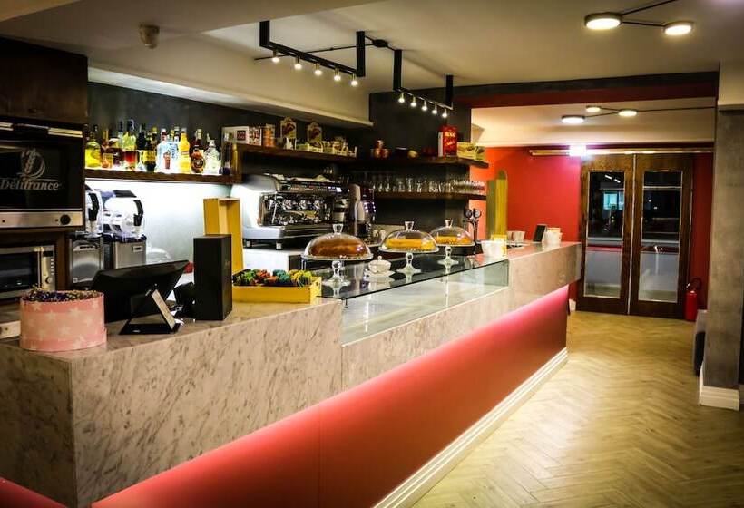 בית מלון כפרי Puteoli Palace