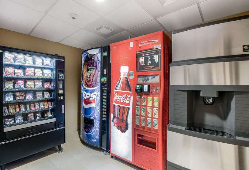 فندق Quality Inn & Suites Quincy  Downtown