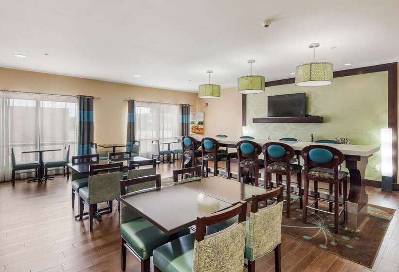 فندق Quality Inn & Suites Quincy  Downtown