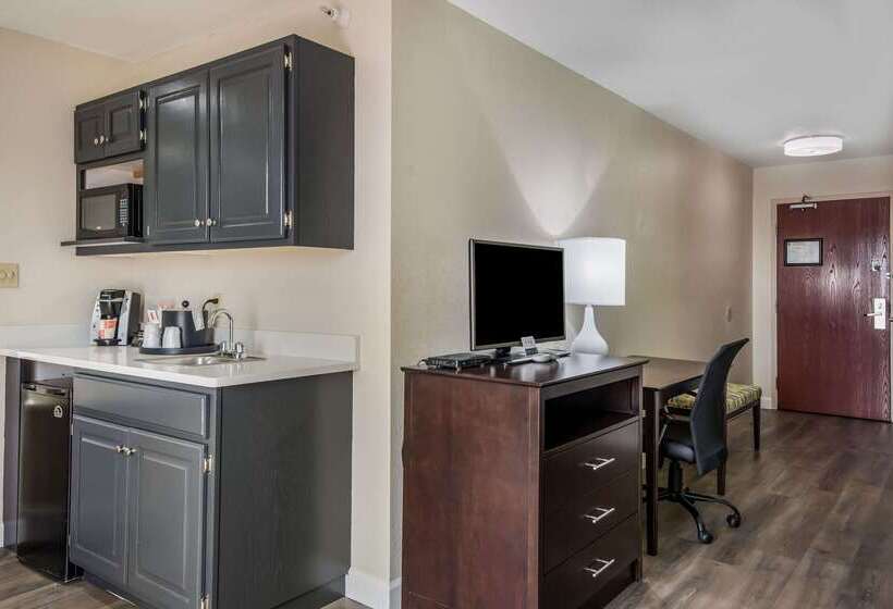 فندق Quality Inn & Suites Quincy  Downtown