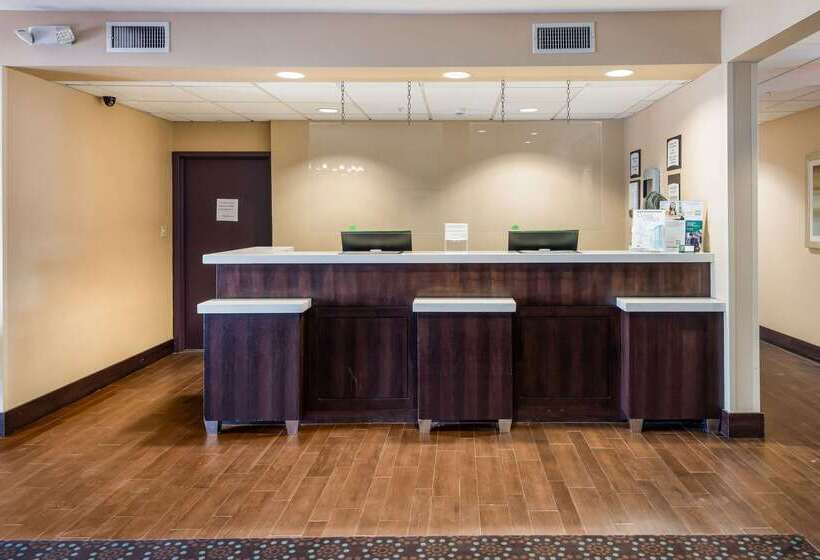 فندق Quality Inn & Suites Quincy  Downtown
