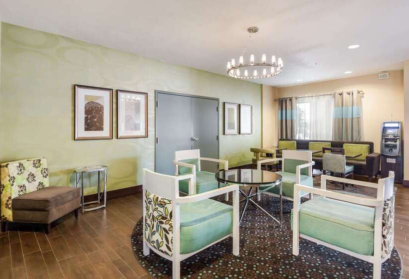 בית מלון כפרי Quality Inn & Suites Quincy  Downtown