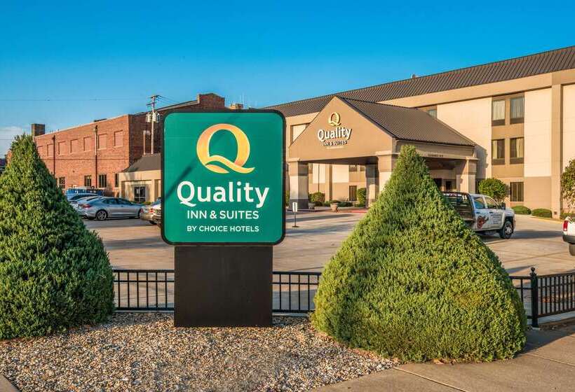 فندق Quality Inn & Suites Quincy  Downtown