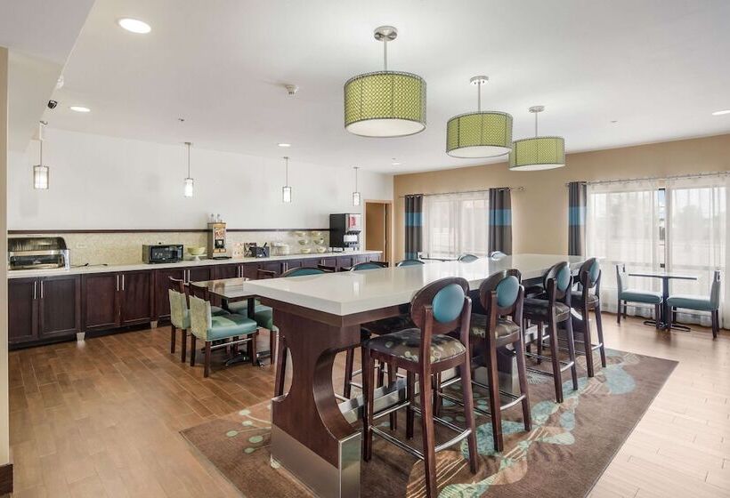 فندق Quality Inn & Suites Quincy  Downtown