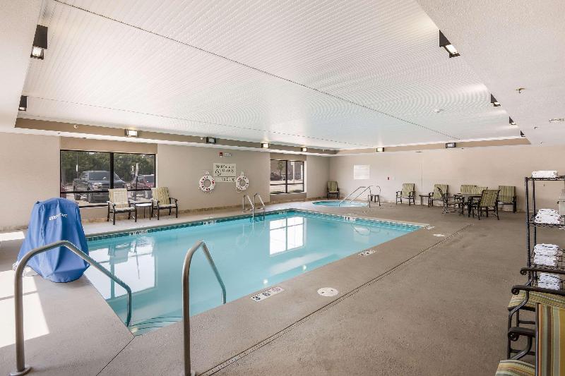 فندق Quality Inn & Suites Quincy  Downtown