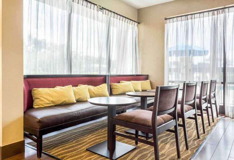בית מלון כפרי Quality Inn Walterboro