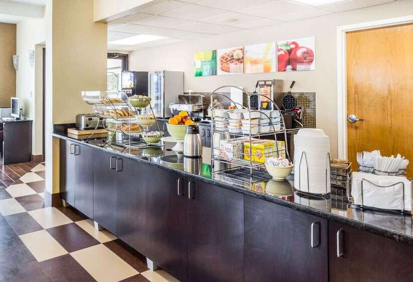 בית מלון כפרי Quality Inn Walterboro