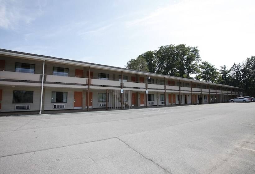 호텔 Scottish Inns Albany