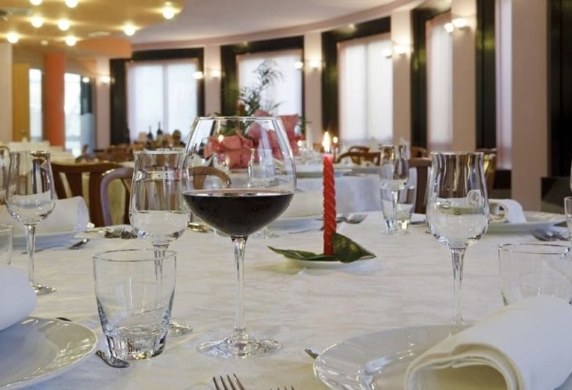 בית מלון כפרי Sirena