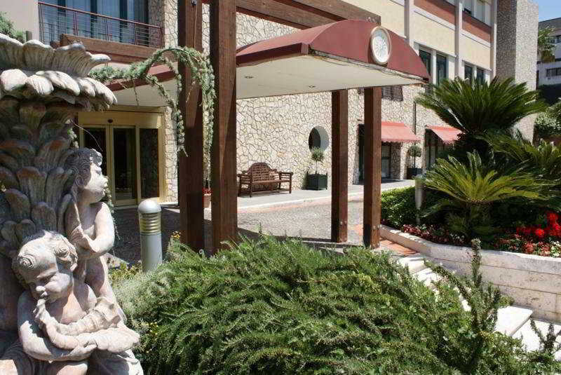 Solofra Palace Hotel & Resort