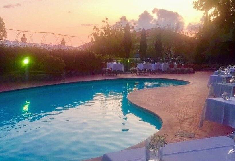 Solofra Palace Hotel & Resort