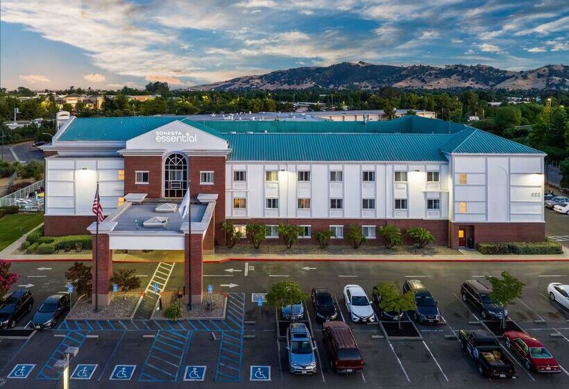 בית מלון כפרי Sonesta Essential Vacaville  Napa Valley