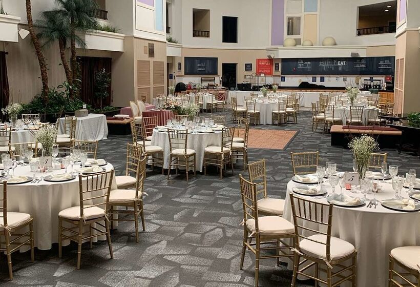 בית מלון כפרי Sonesta Essential Vacaville  Napa Valley