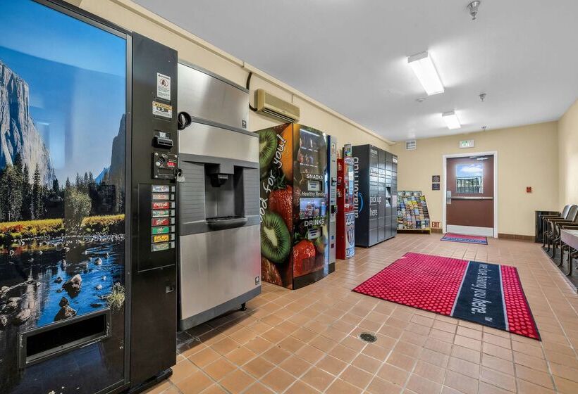 בית מלון כפרי Sonesta Essential Vacaville  Napa Valley