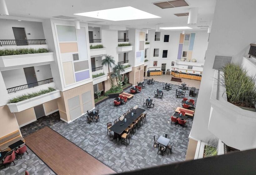 בית מלון כפרי Sonesta Essential Vacaville  Napa Valley