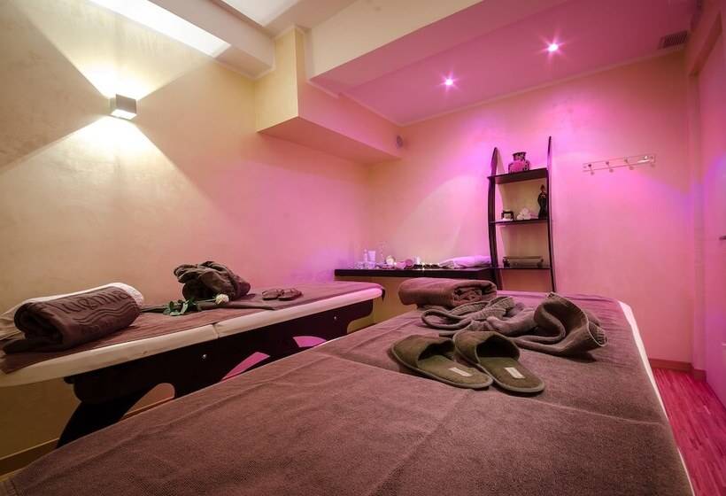 Sport Village Hotel & Spa