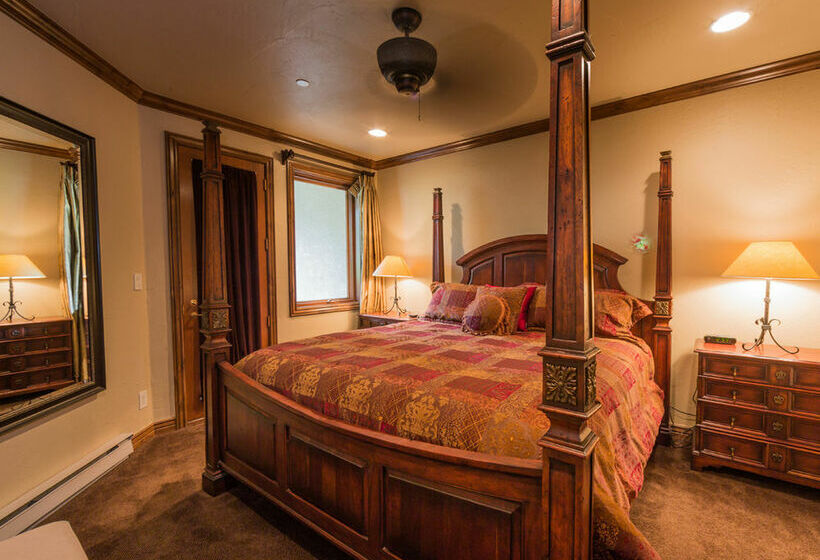 호텔 Strawberry Park