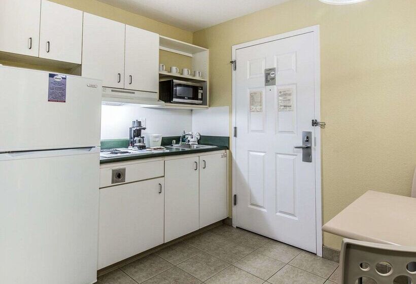 فندق Suburban Studios Fort Myers Cape Coral