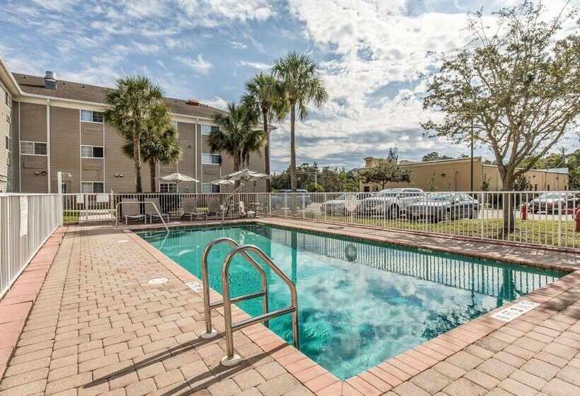 فندق Suburban Studios Fort Myers Cape Coral