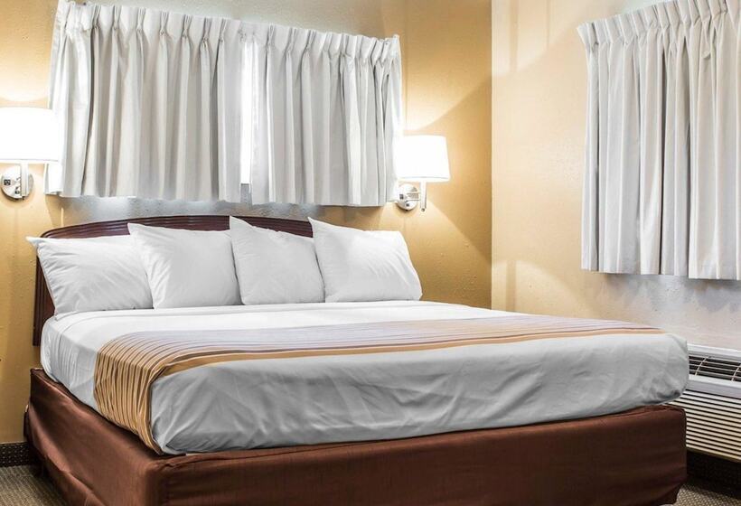 Отель Suburban Studios Kennesawmarietta North