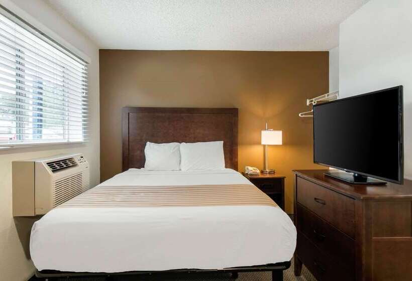 فندق Suburban Studios Lakeland North I4