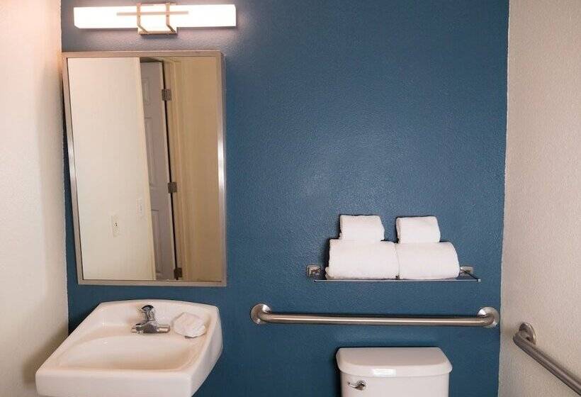 فندق Suburban Studios Lakeland North I4